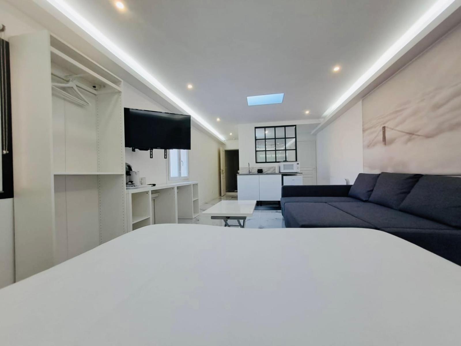 אורלי Studio Spacieux Metro 14 Paris מראה חיצוני תמונה