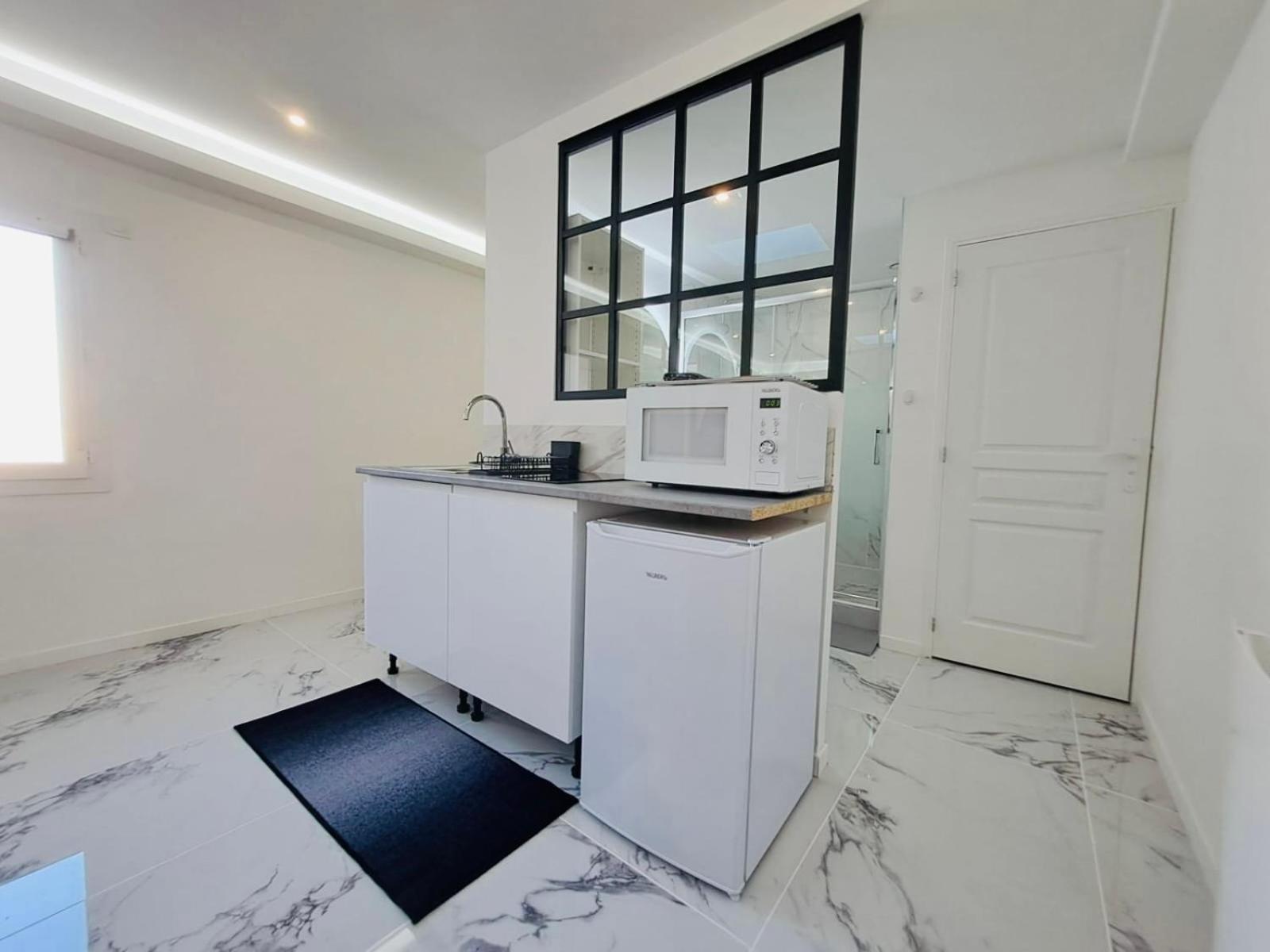 אורלי Studio Spacieux Metro 14 Paris מראה חיצוני תמונה